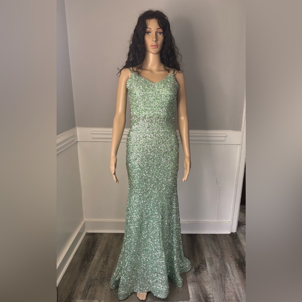 Aqua Formal Sparkling Green Maxi Dress